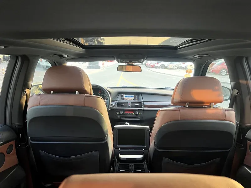 بي أم دبليو X5 2012